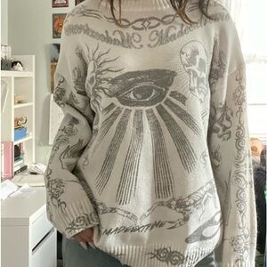 Oversized Grunge Sweater.